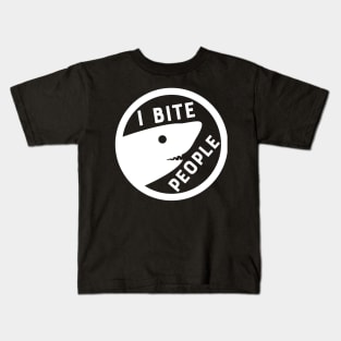 Shark Meme - I Bite People - Sharks Jaws Parody Shark Attack Kids T-Shirt